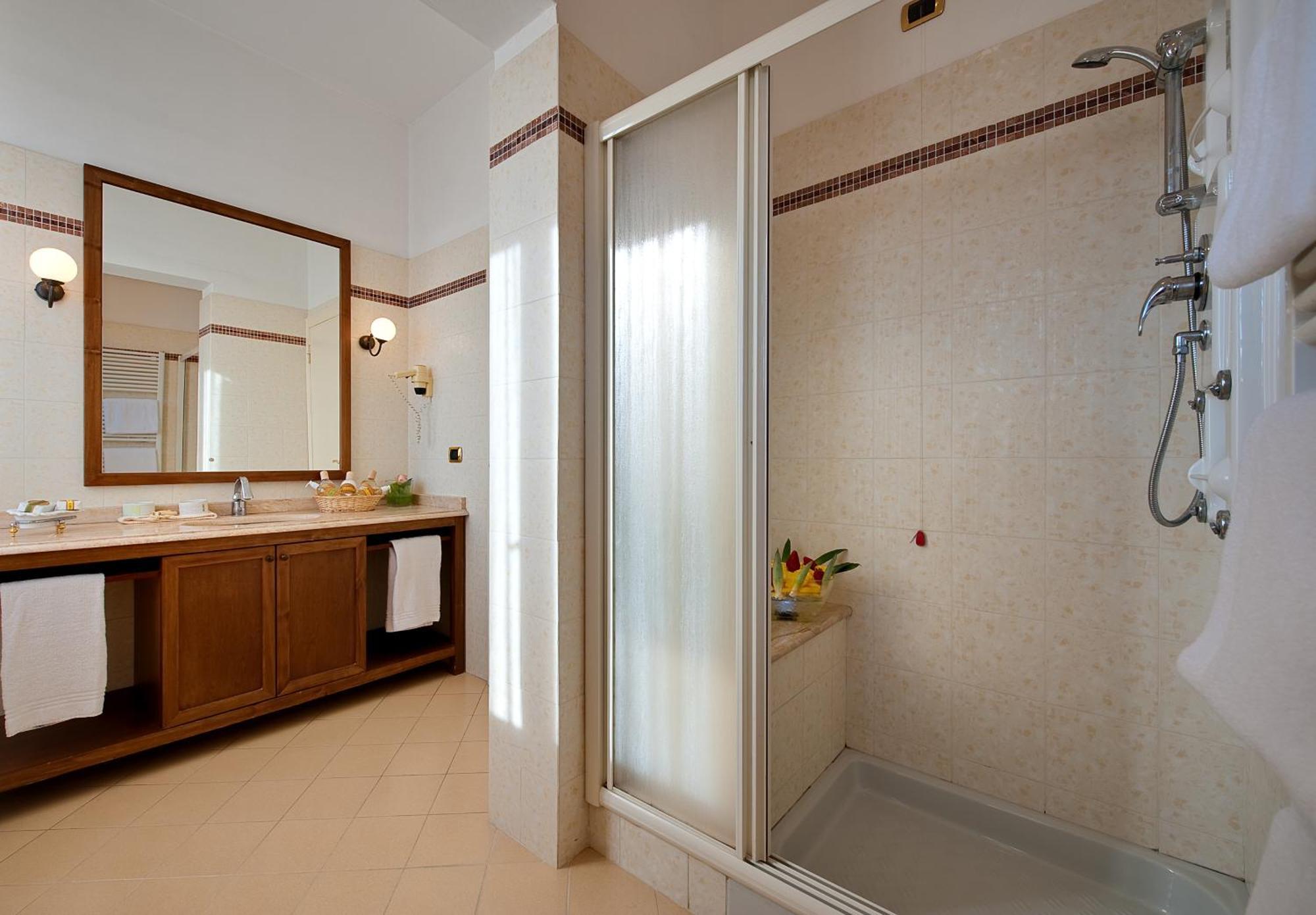 Grand Hotel Nizza Et Suisse Montecatini Terme Ngoại thất bức ảnh